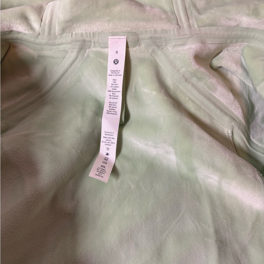 Lululemon mint green jacket